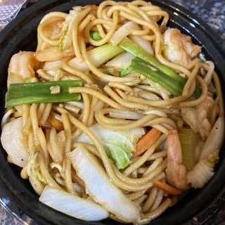 Shrimp Lo Mein Party Tray