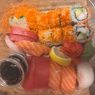 Sushi & Sashimi & California Roll