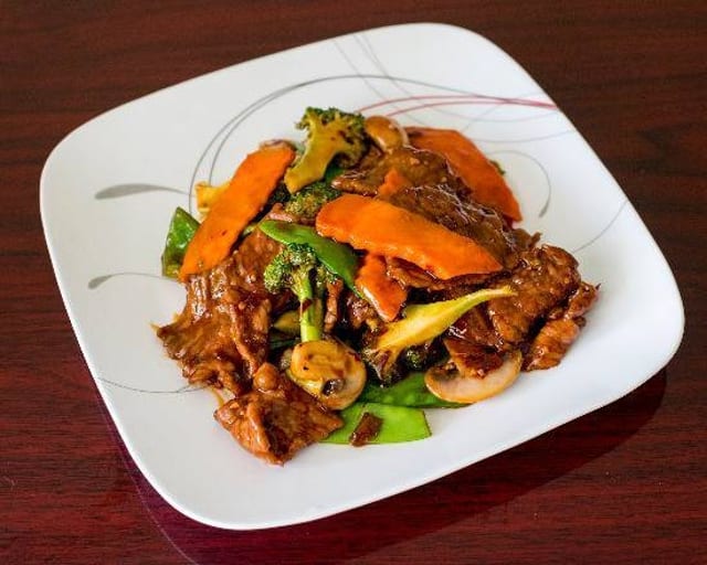Szechuan Beef Party Tray.