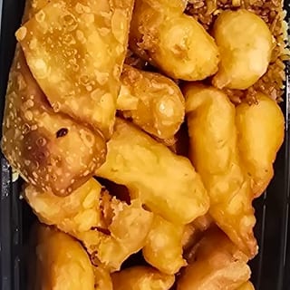 Dinner Sweet & Sour Pork Combination Platter